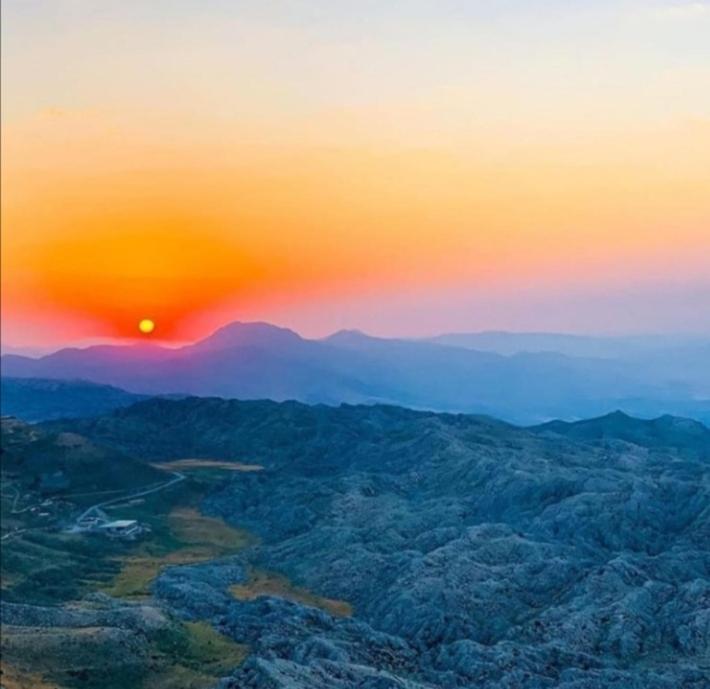 Nemrut Dagi Isik Pansi̇On Motell Karadut  Exteriör bild